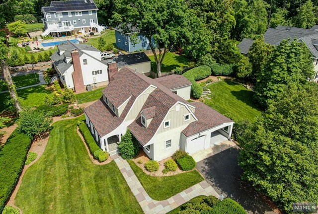 Property Photo:  211 Bellair Road  NJ 07450 