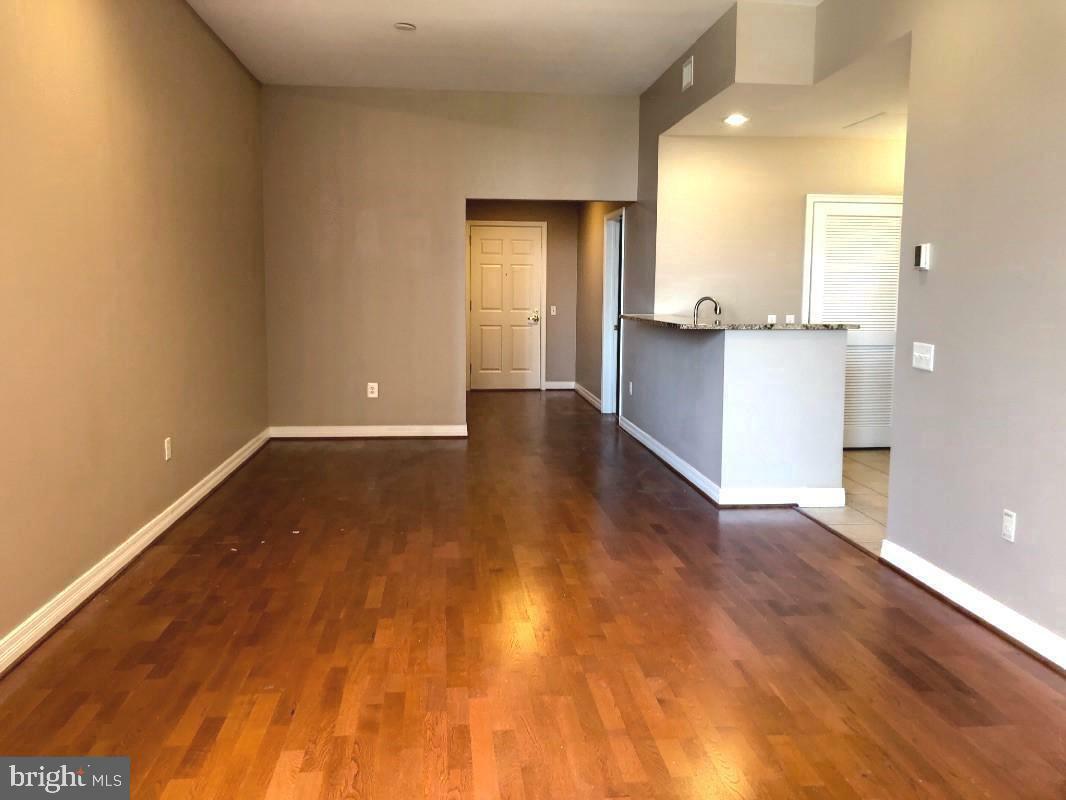 Property Photo: 1600 Arch Street 18 705 PA 19103