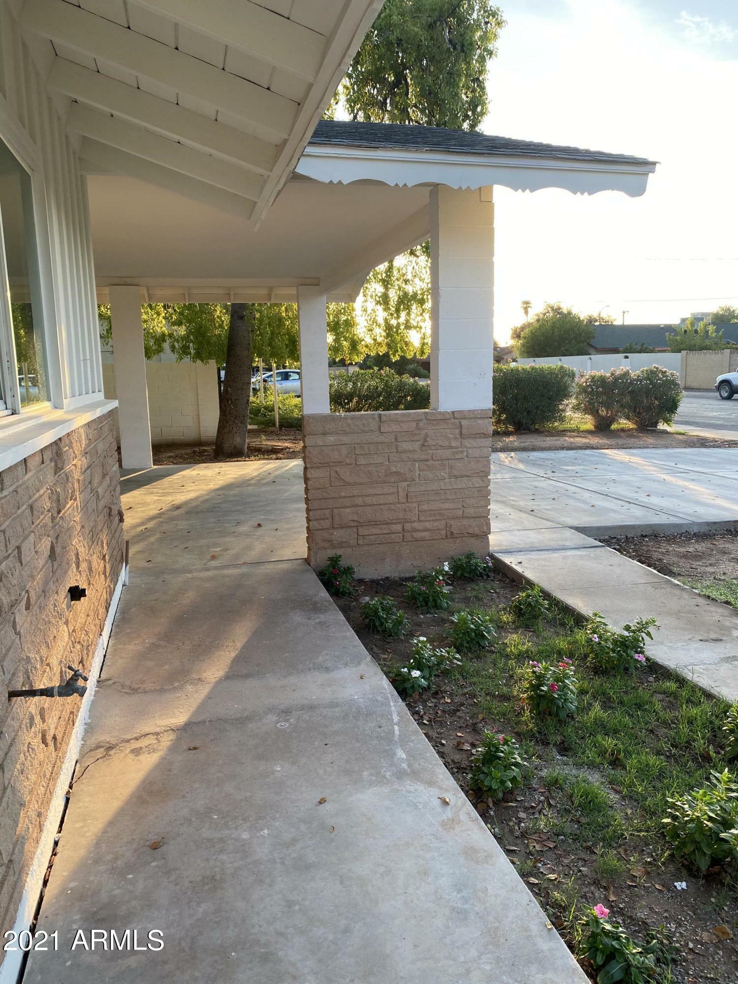 Property Photo:  743 W Ivanhoe Street  AZ 85225 
