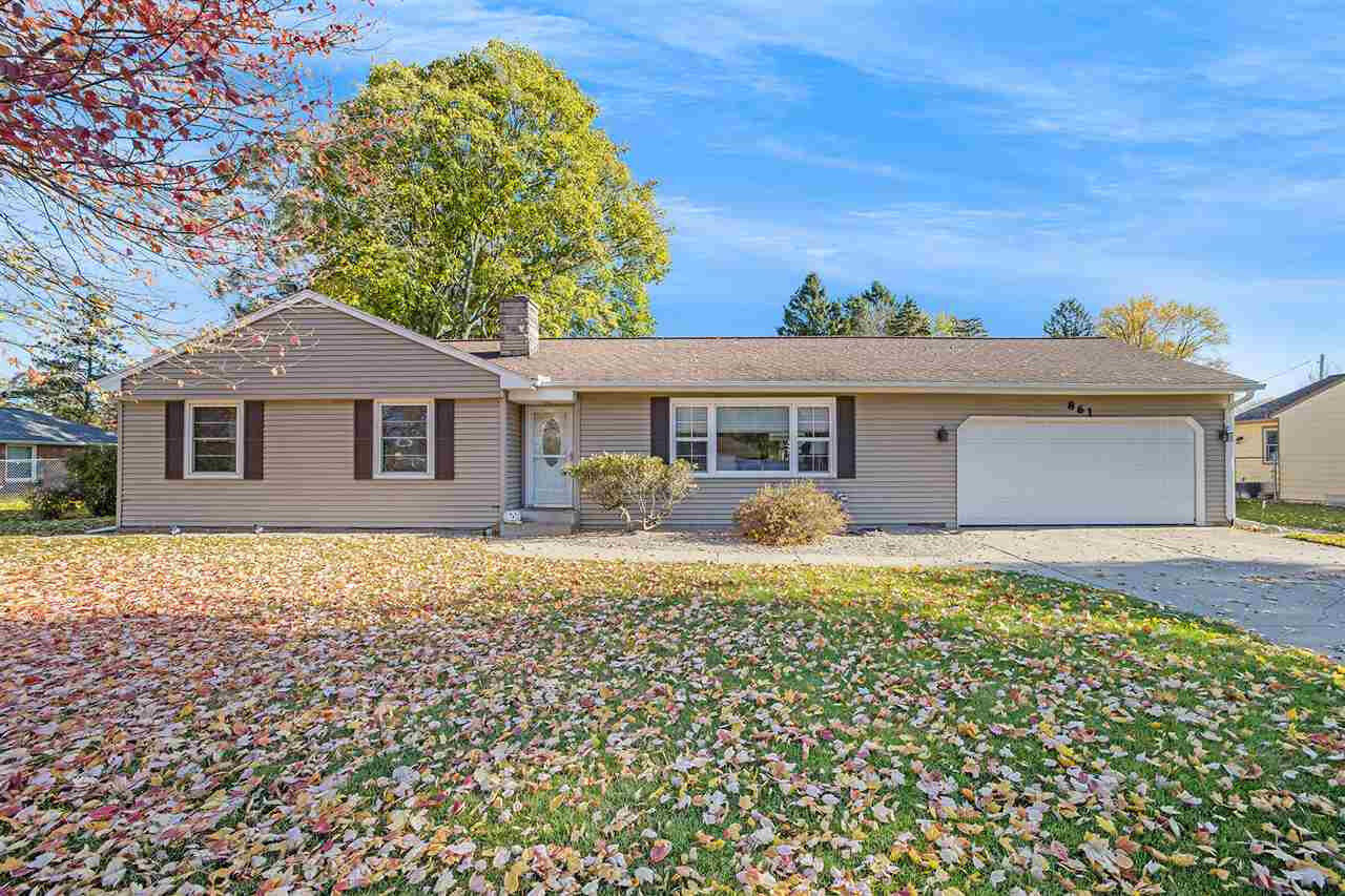 Property Photo:  861 Albright Dr  MI 49203 