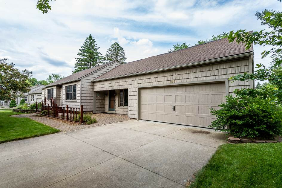 Property Photo:  125 Sagamore  MI 49203 