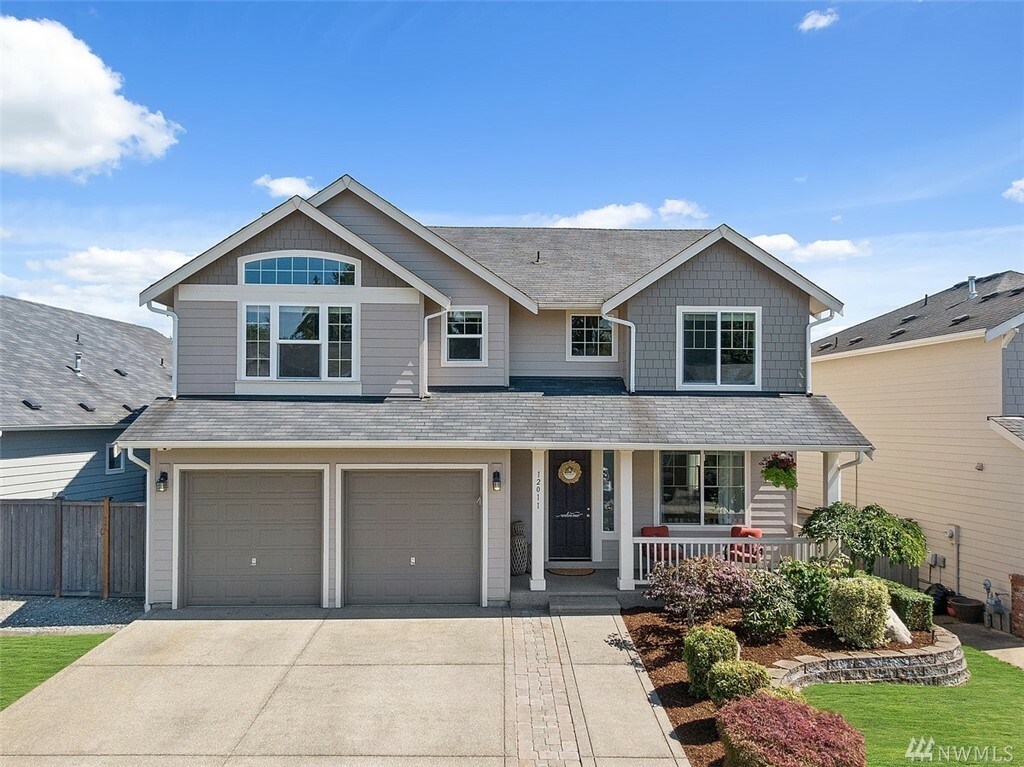 Property Photo: 12011 178th Ave E WA 98391