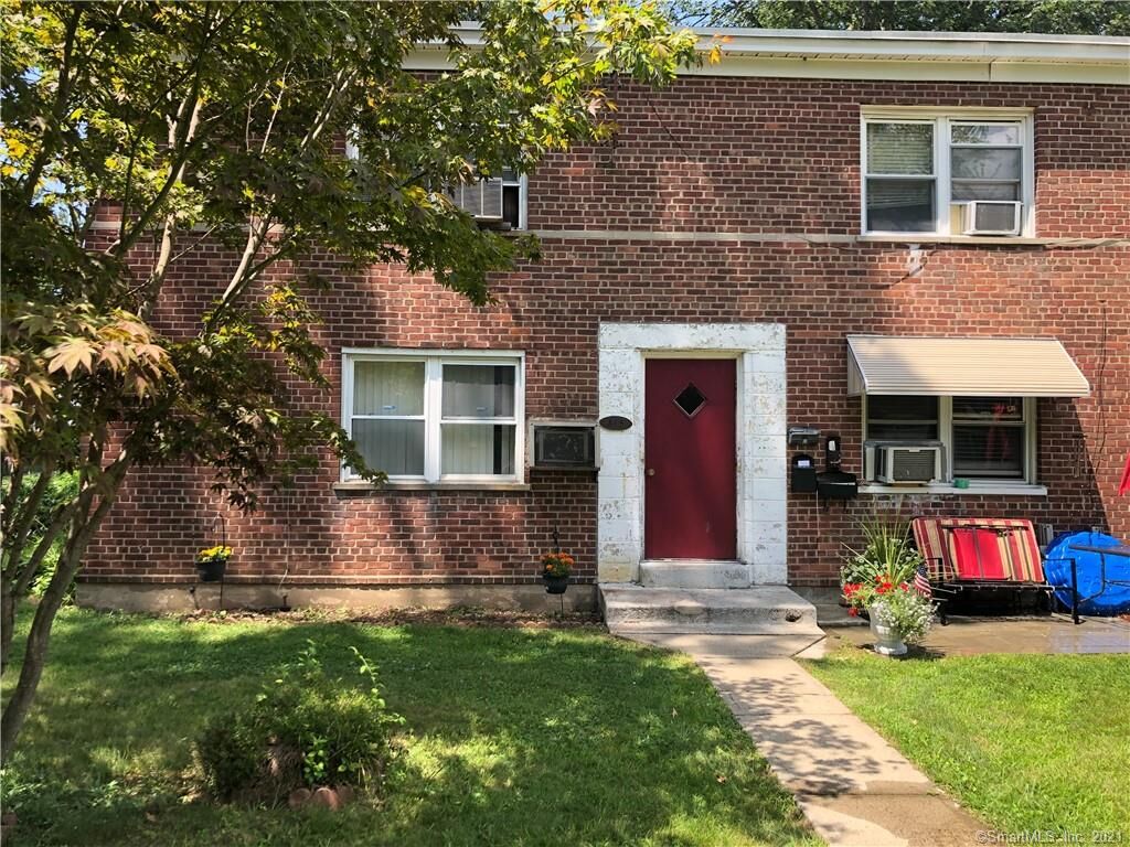 Property Photo: 315 Granfield Avenue 12A CT 06606