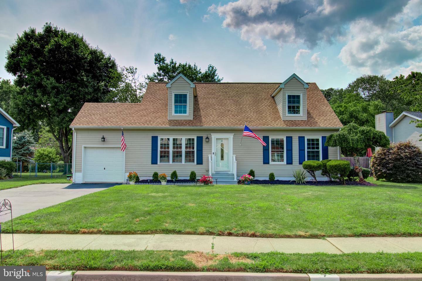 Property Photo:  7 Zelley Avenue  NJ 08620 