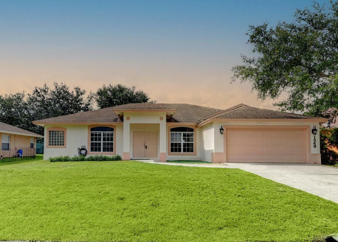 Property Photo:  1349 SW Bartell Avenue  FL 34953 