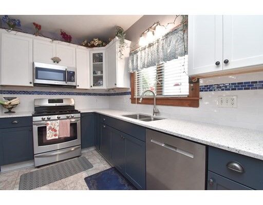 Property Photo: 61 Ventura St MA 01108