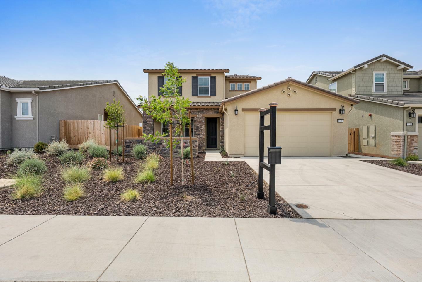 Property Photo:  1440 North Hill Court  CA 95023 