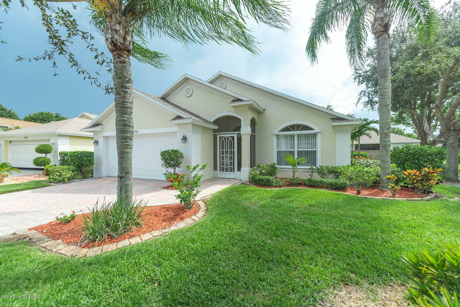 Property Photo:  3291 Deer Lakes Drive  FL 32940 