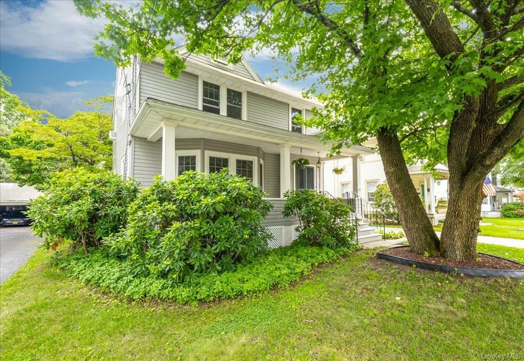 Property Photo:  22 Woodlawn Avenue  NY 10940 