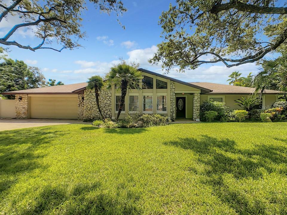 Property Photo:  7820 Cowan Court  FL 32835 