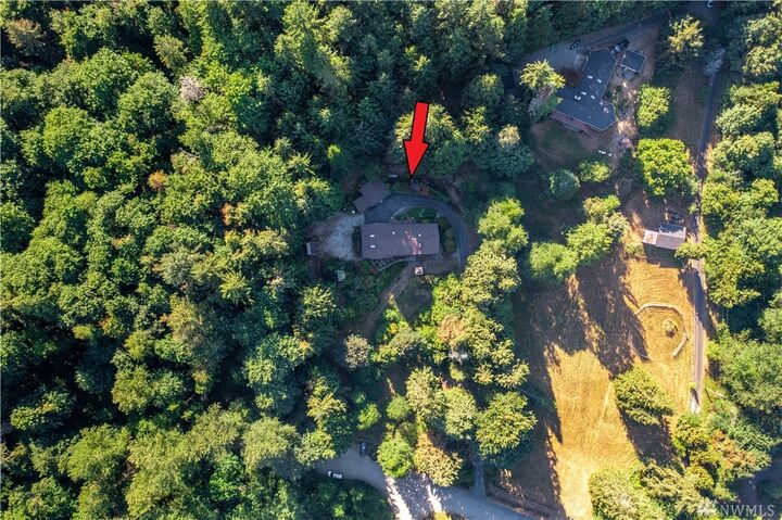 Property Photo: 18415 W Spring Lake Dr SE WA 98058