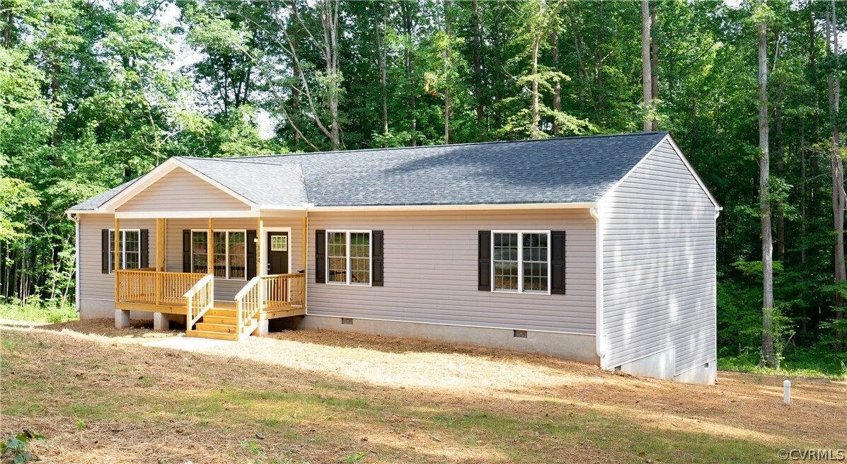 Property Photo:  114 Forest Acres Lane  VA 23040 