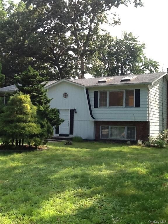 Property Photo:  26 Highland Avenue  NY 10994 