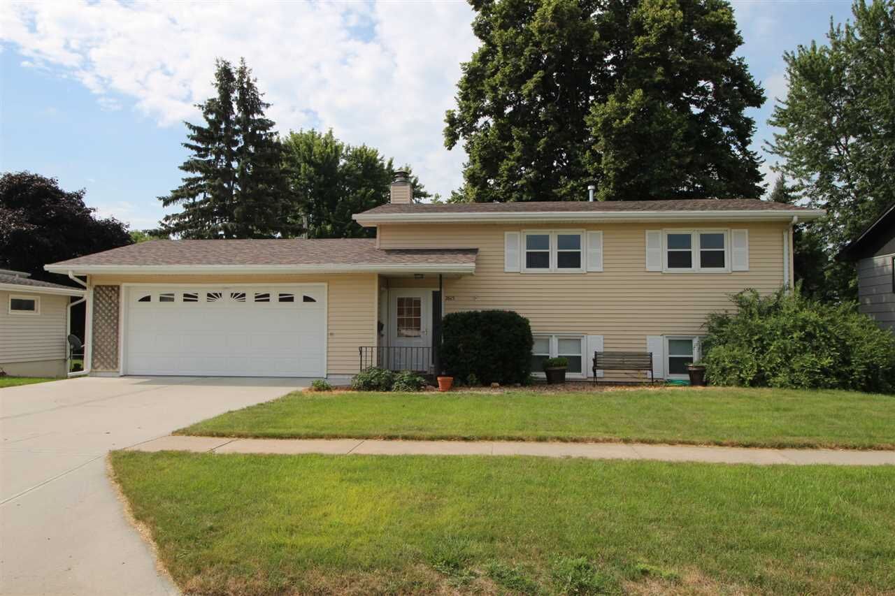 Property Photo: 2615 W Madison Ave NE 68701