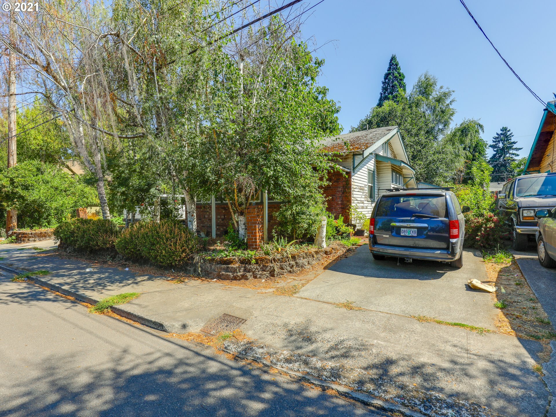 Property Photo:  10131 N Lombard St  OR 97203 