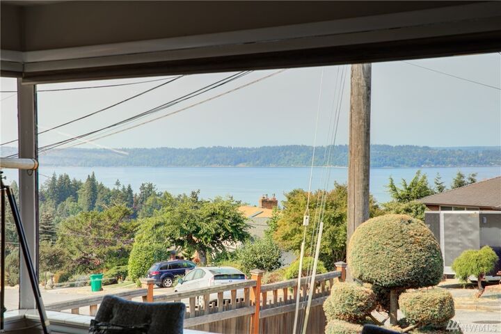 Property Photo:  8828 42nd Ave SW  WA 98136 