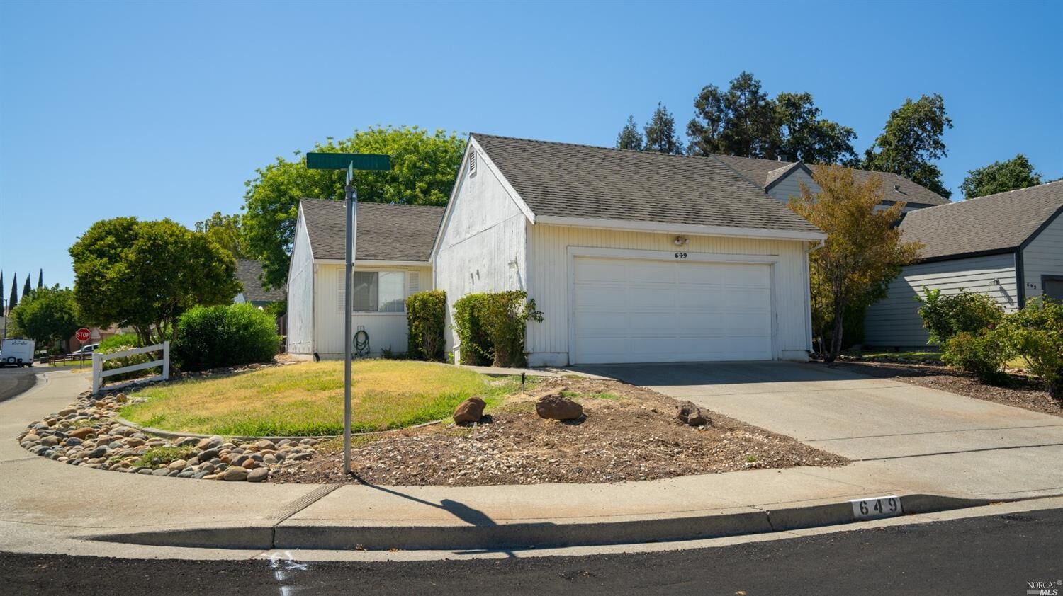 Property Photo:  649 Princeton Court  CA 95687 