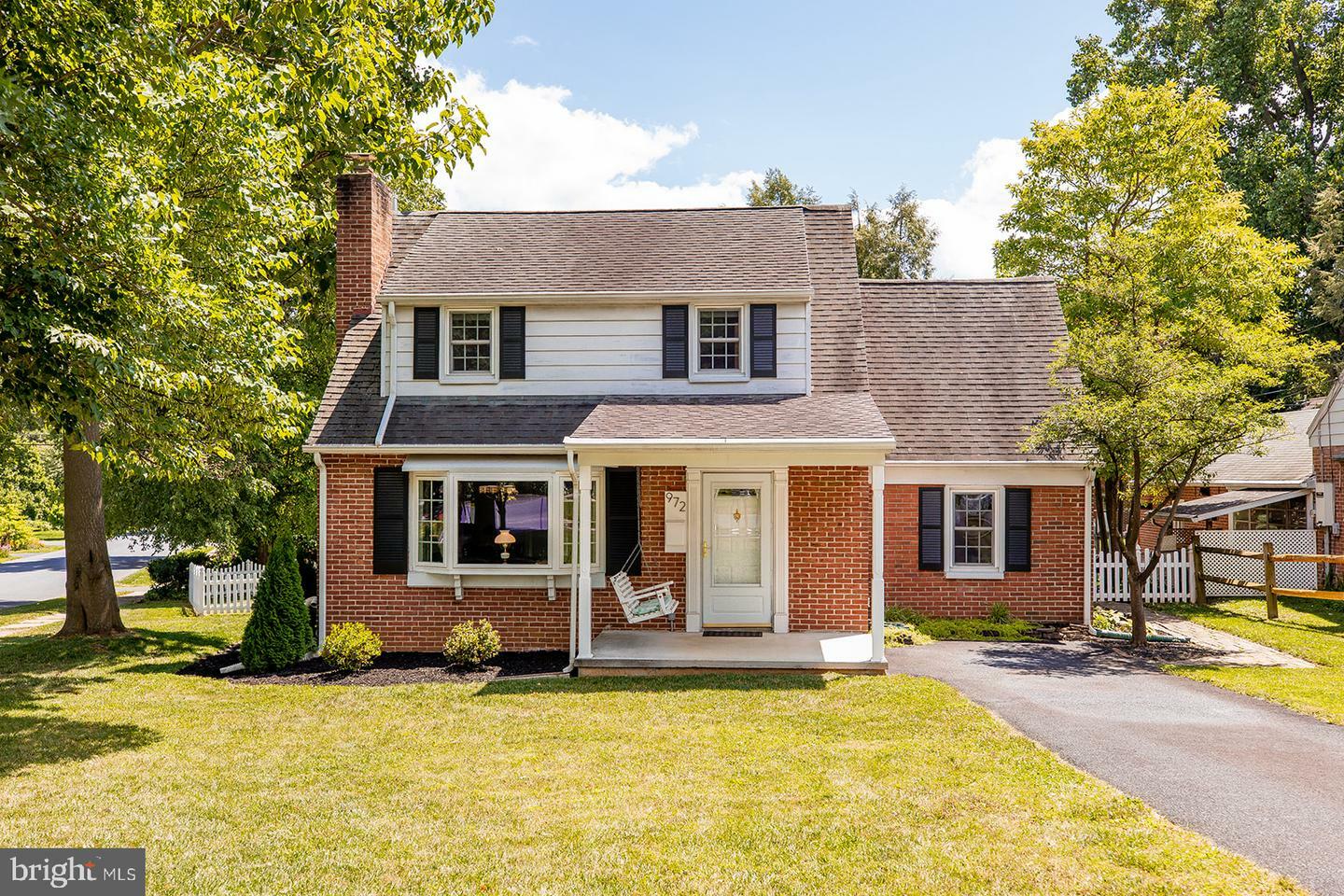 Property Photo: 972 Skyline Drive PA 17601