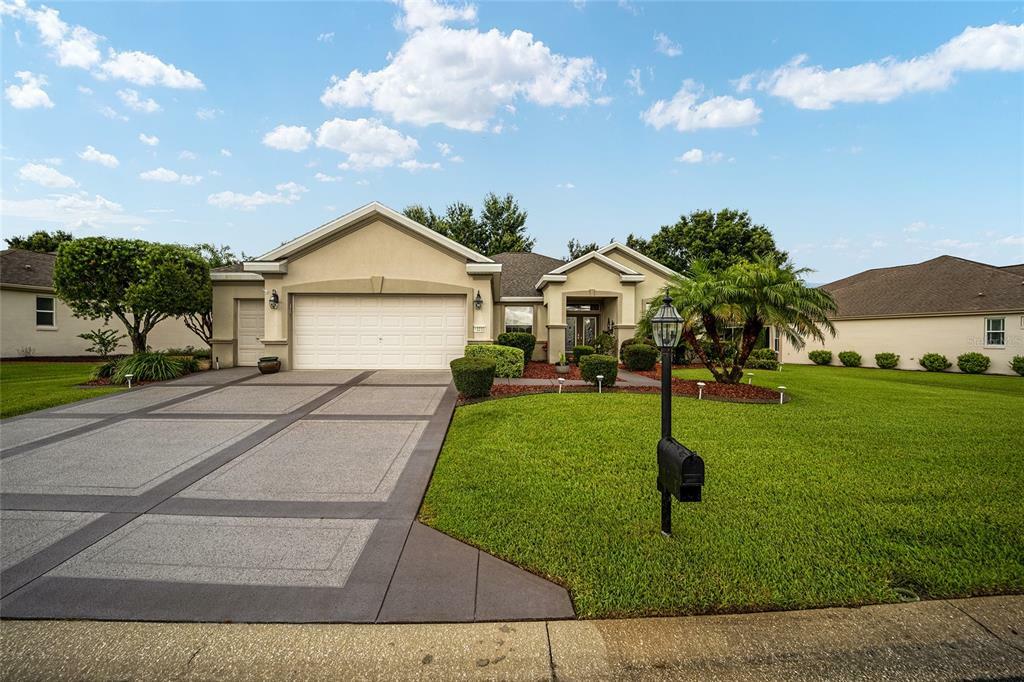 Property Photo:  13233 SE 91st Court Road  FL 34491 