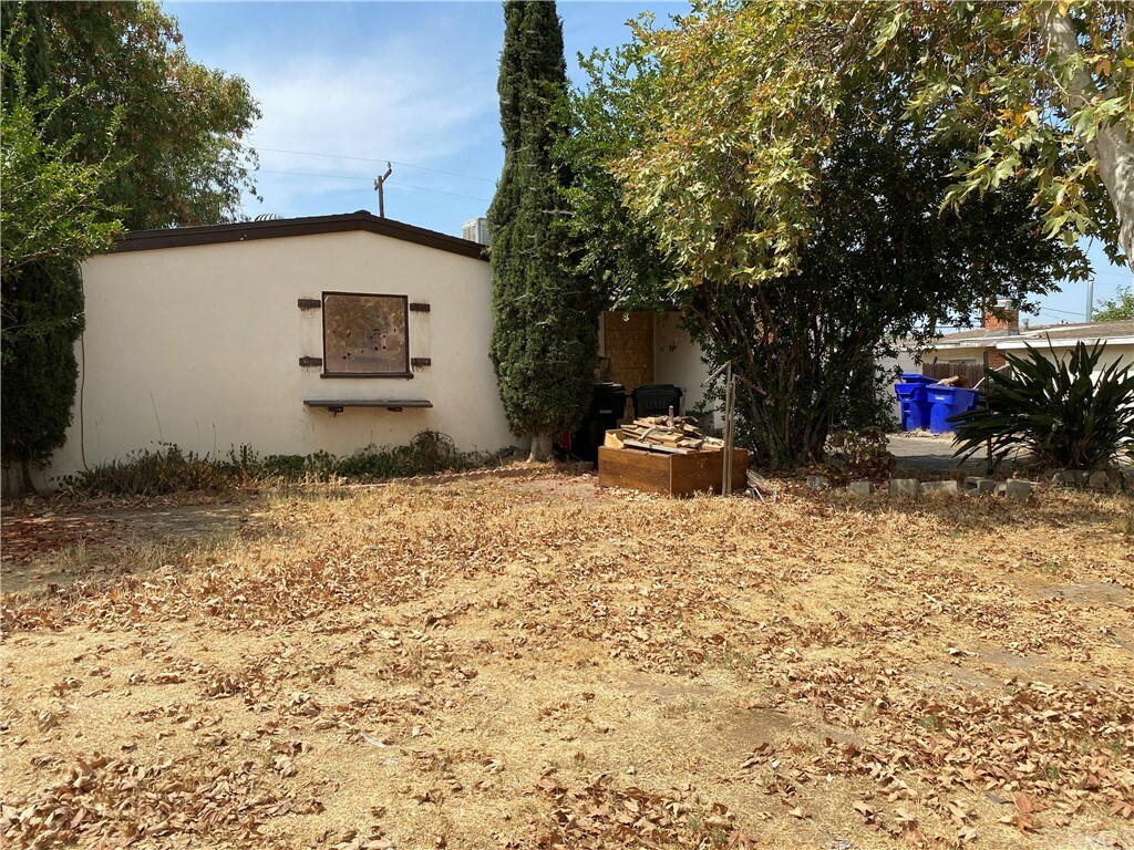 Property Photo:  27027 13th Street  CA 92346 