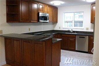 555 Prospect St 2  Seattle WA 98109 photo