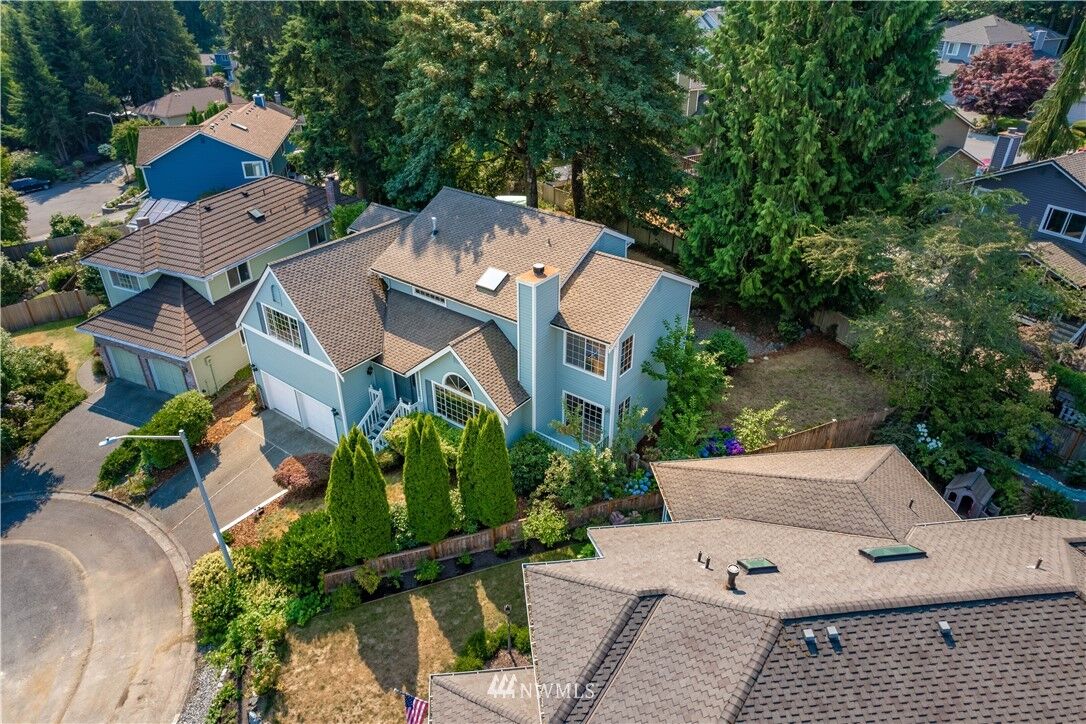 Property Photo:  14021  68th Avenue SE  WA 98296 