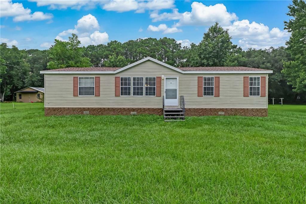 Property Photo:  96215 Maranatha Road  FL 32097 