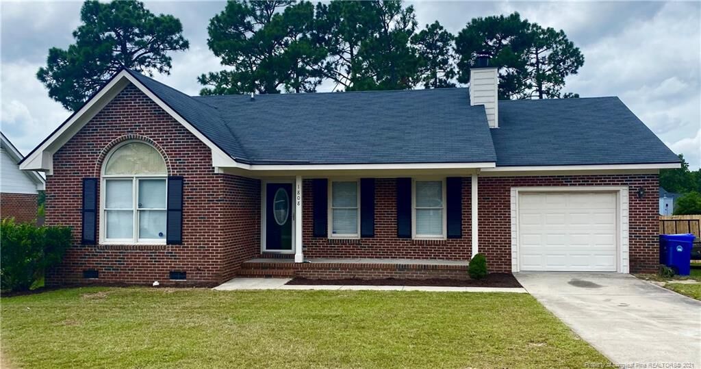 Property Photo: 1808 Charity Lane NC 28304