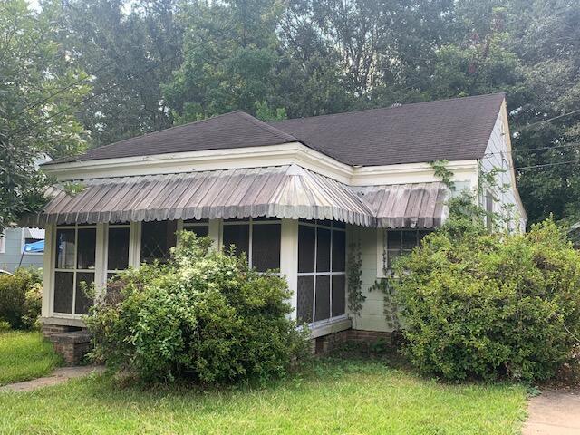 Property Photo: 115 Conti St. MS 39401