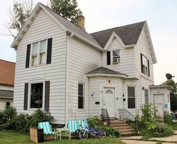 Property Photo:  108 East Carroll St  WI 53901 