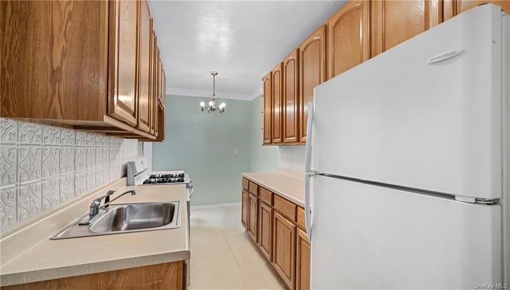 Property Photo:  29 Abeel Street 3G  NY 10705 