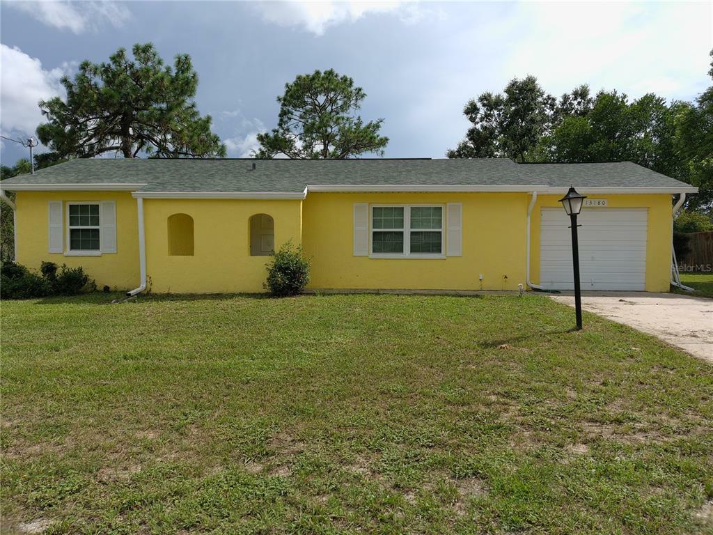 Property Photo: 13180 Lawrence Street FL 34609