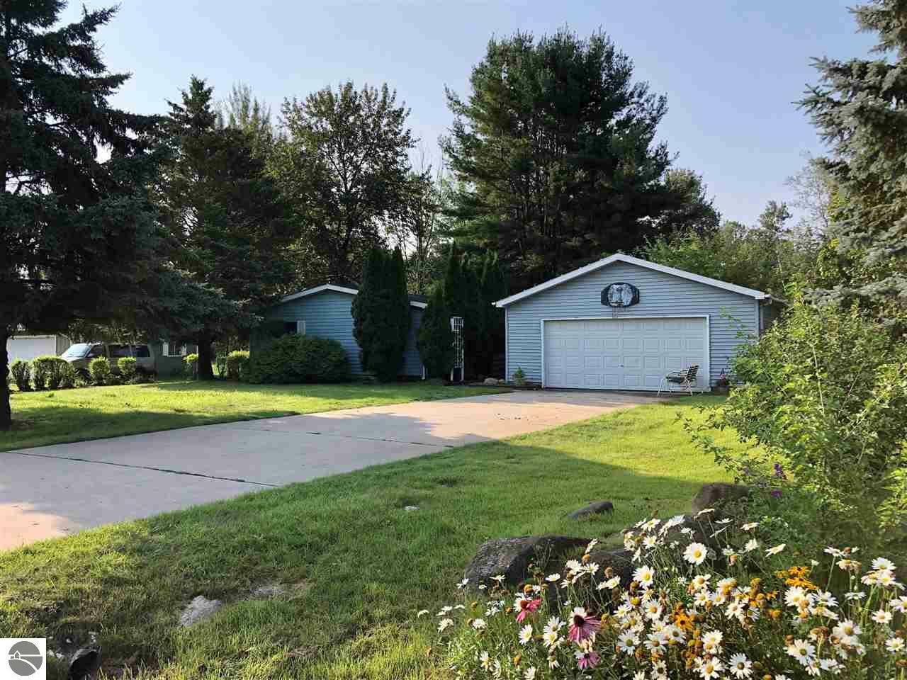 Property Photo:  15345 Clearwater Point Road  MI 49690 