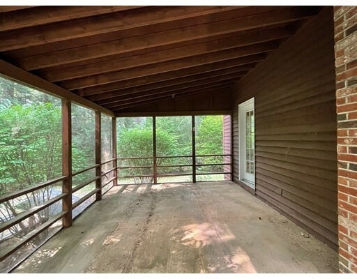 Property Photo: 95 Hill Rd MA 01450
