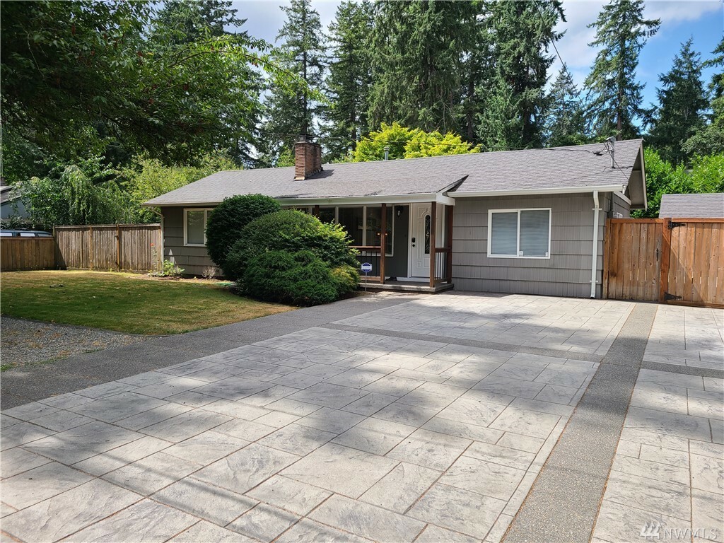 Property Photo:  11604 SW Tower Rd  WA 98498 