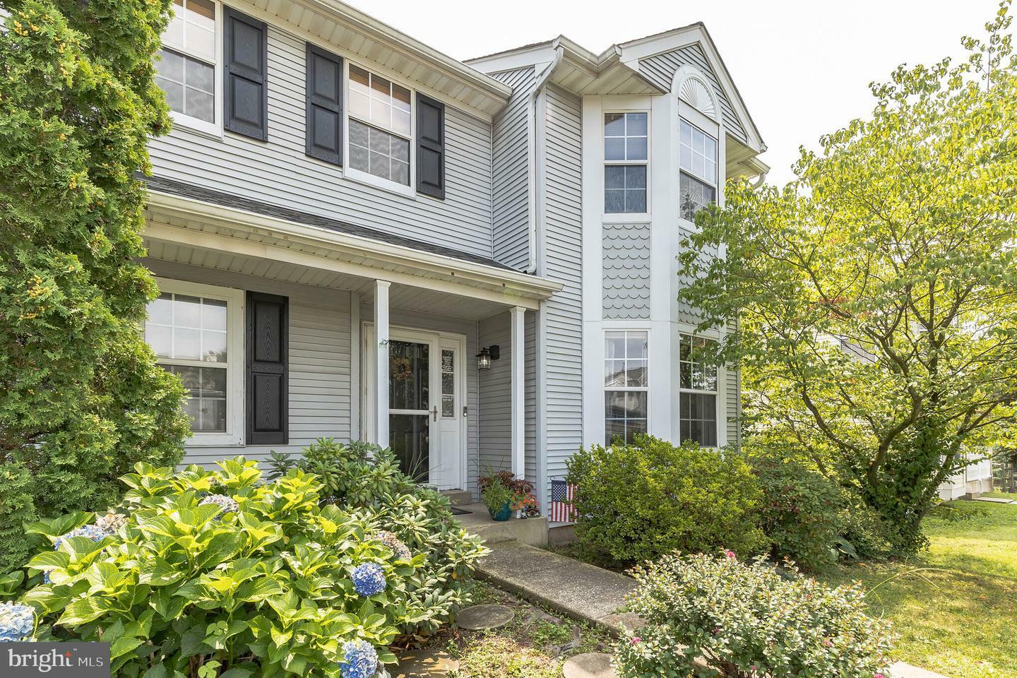 Property Photo: 102 Yorktown Road PA 19426