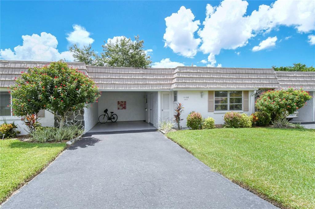 Property Photo:  2612 Riverbluff Parkway V-156  FL 34231 