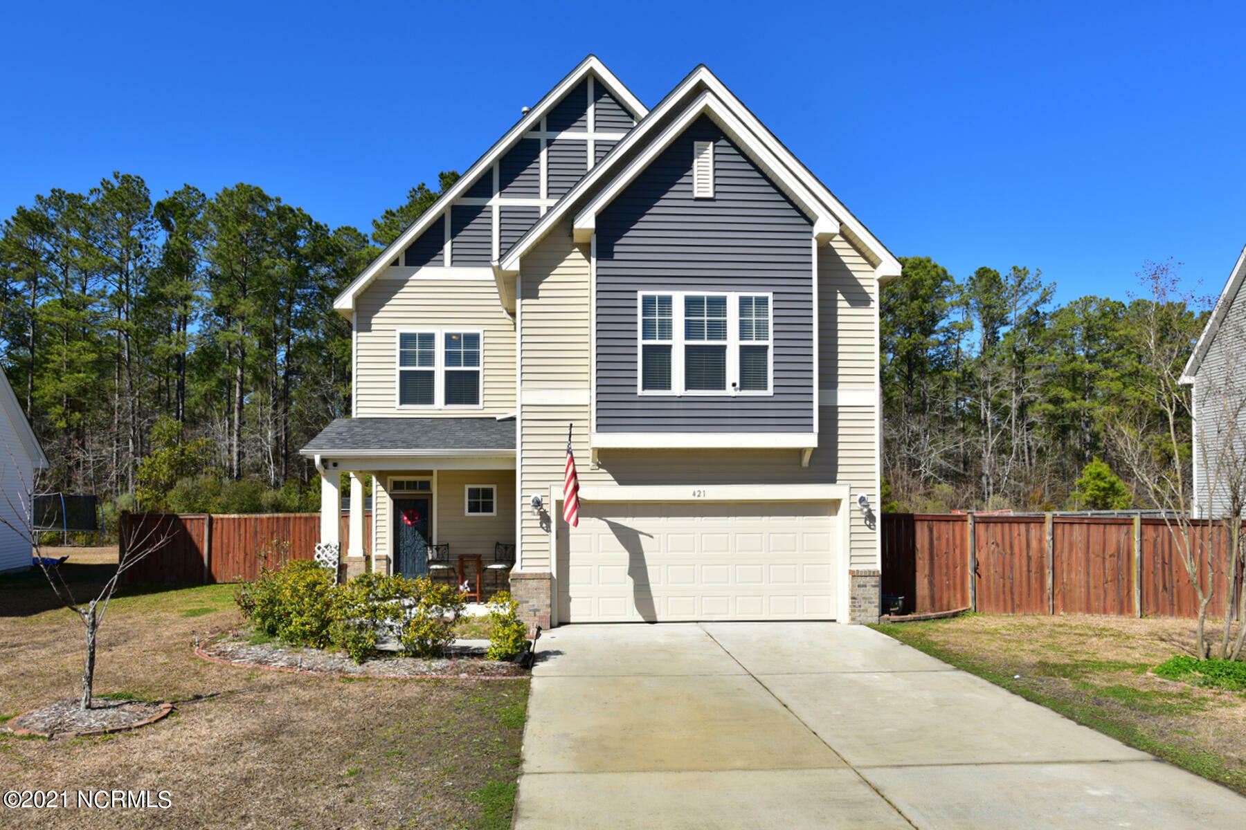 Property Photo:  421 Savannah Drive  NC 28546 