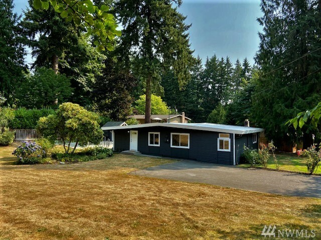 Property Photo:  15 137th St SW  WA 98208 