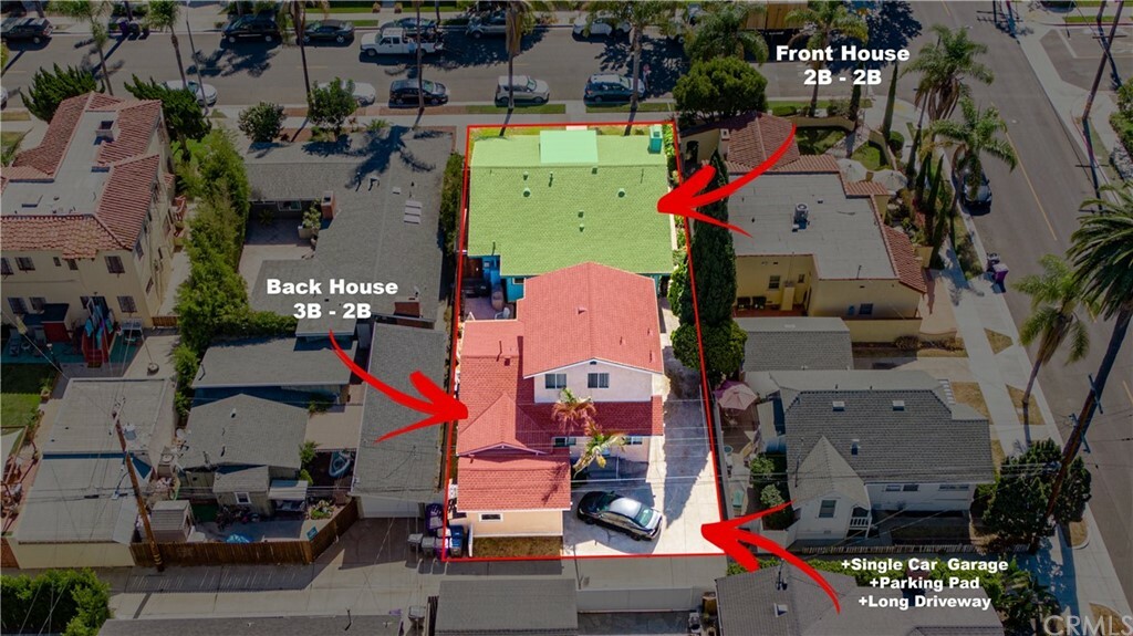 Property Photo: 305 Roycroft Avenue CA 90814
