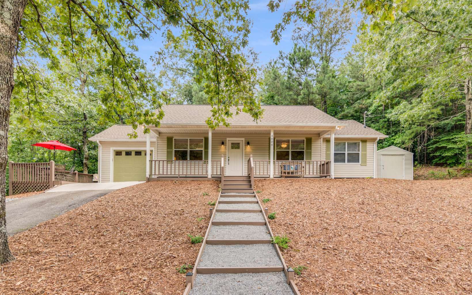 Property Photo:  4808 Yukon Road  GA 30536 