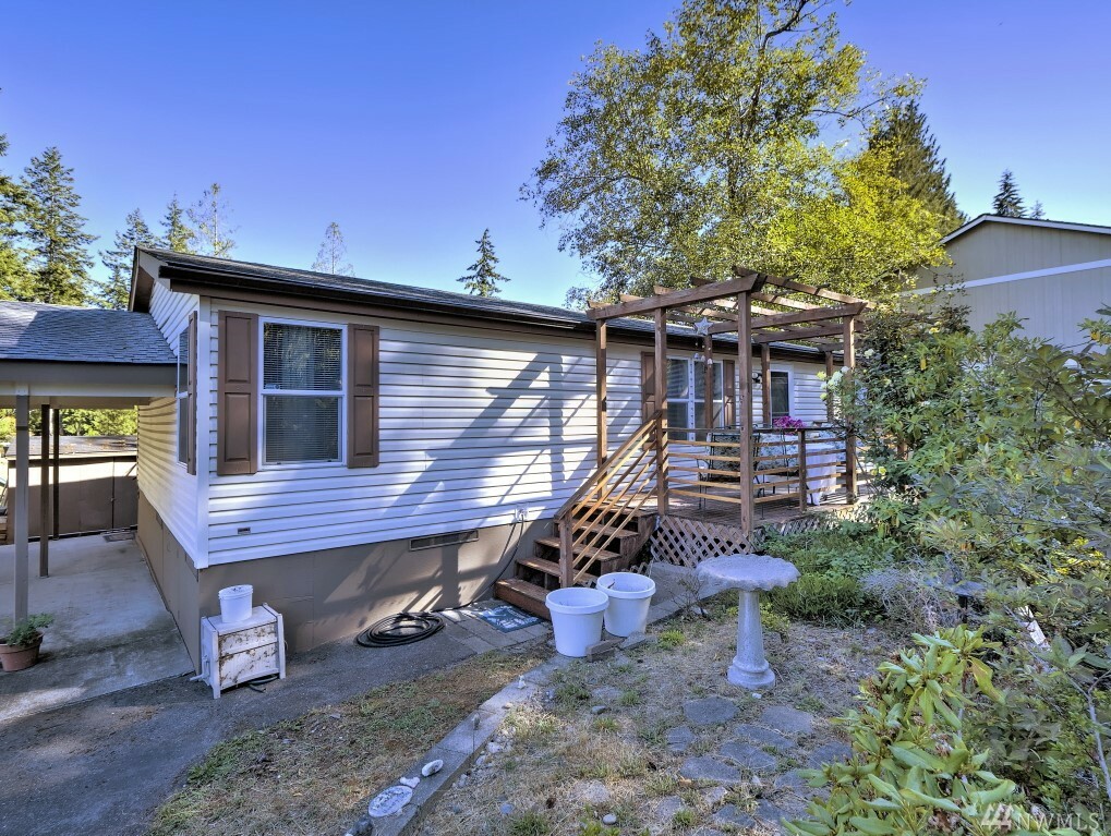 Property Photo:  180 Tahuyeh Dr NW  WA 98312 