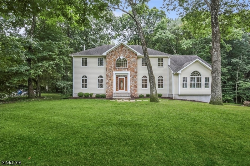 Property Photo: 7 Stone Cottage Ln NJ 07876