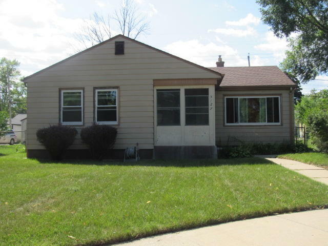 Property Photo:  5127 N 19th Pl  WI 53209 