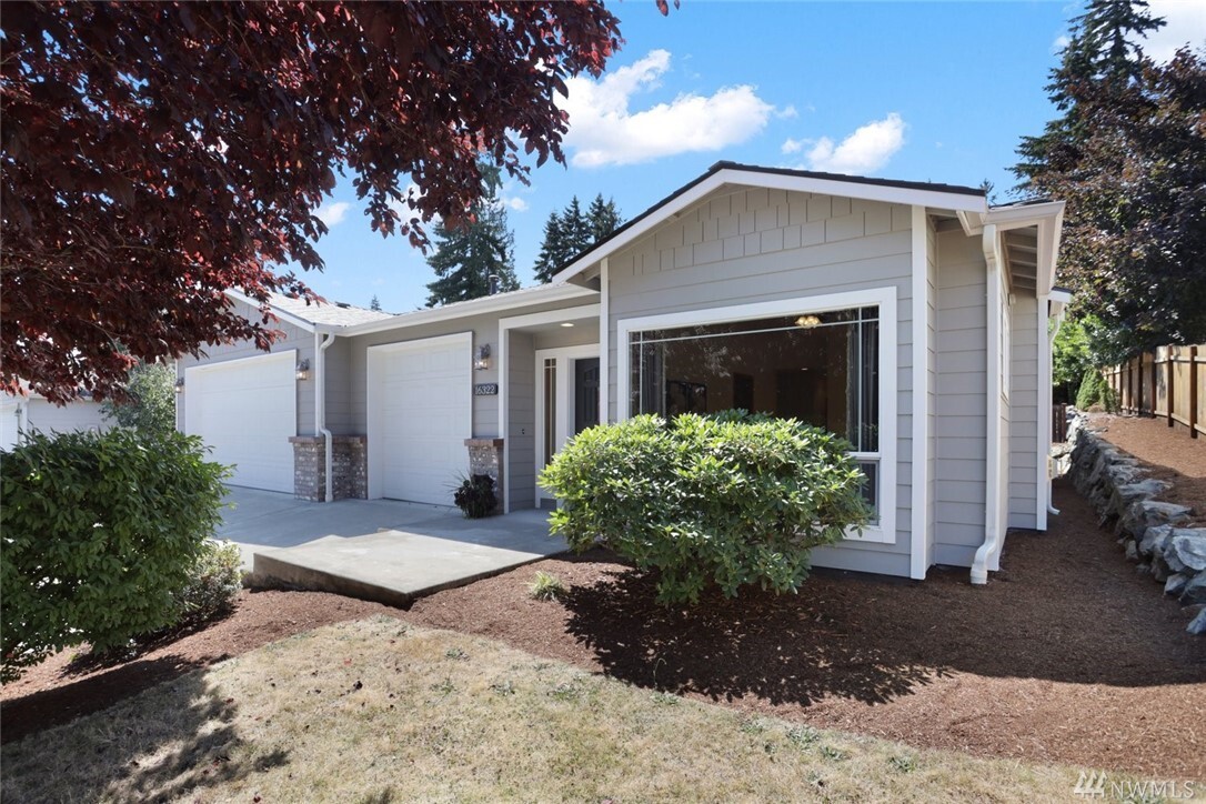 Property Photo: 16322 2nd Dr SE WA 98012