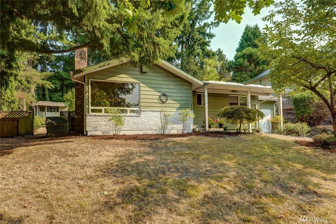 Property Photo:  16606 NE 87th St  WA 98052 