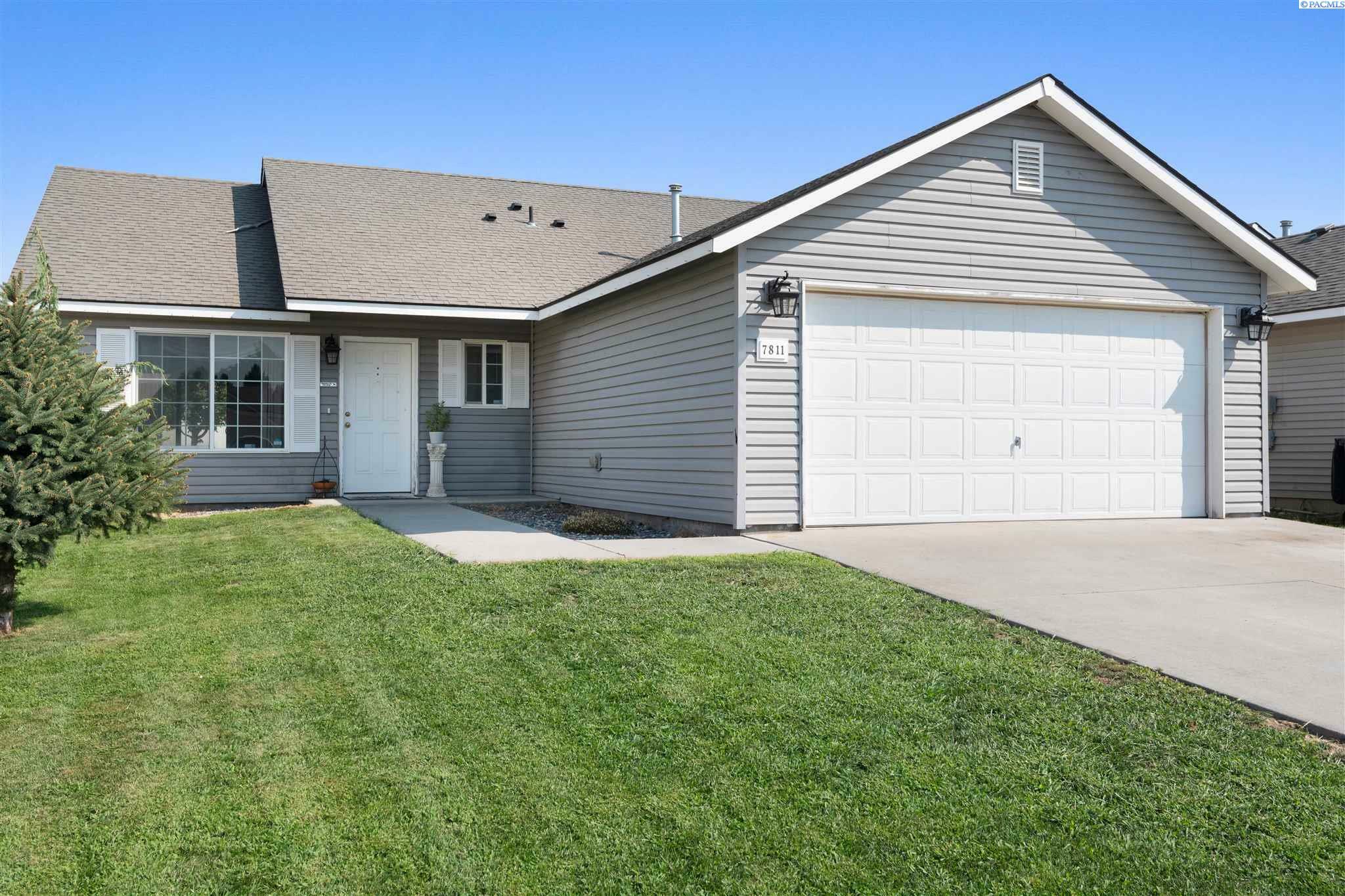 Property Photo:  7811 Deschutes  WA 99301 