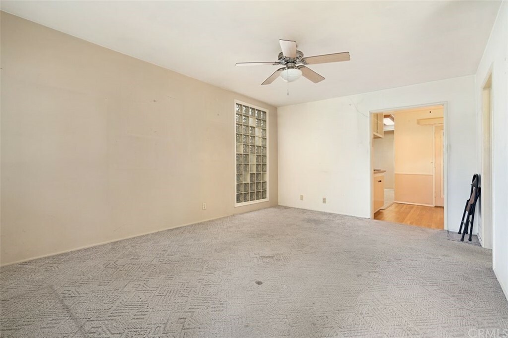 Property Photo:  1225 N Griffith Park Drive  CA 91506 