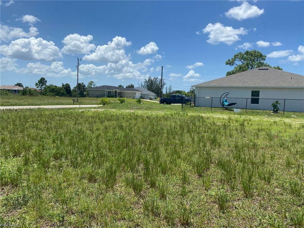 Property Photo:  1901 NW 27th Street  FL 33993 