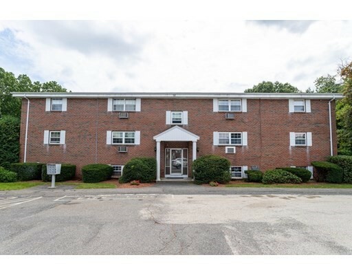 Property Photo: 39 Pleasant St C5 MA 01532